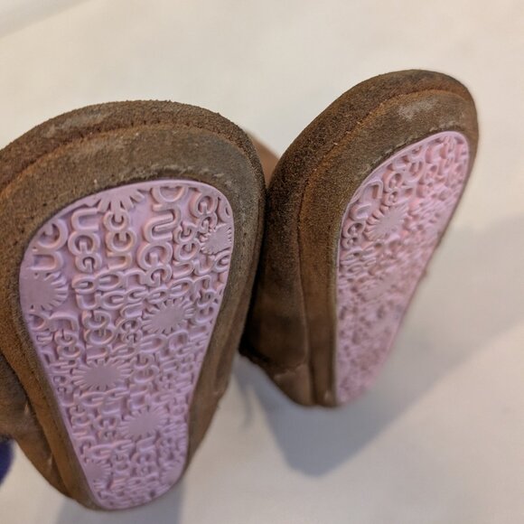 UGG Baby Jesse Bow II Size 4/5 - Picture 7 of 13